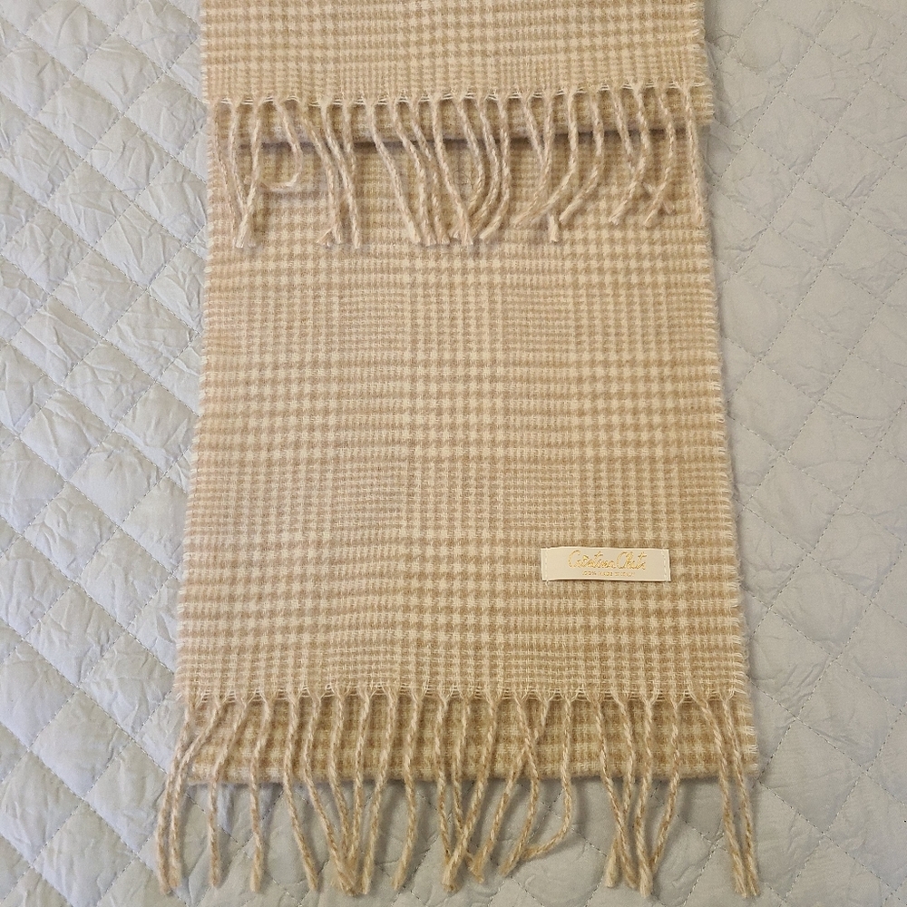 Cristina Chiti Cashmere/Wool Fashion, Stylish, Trendy, Fringe, Neutral Tan Scarf